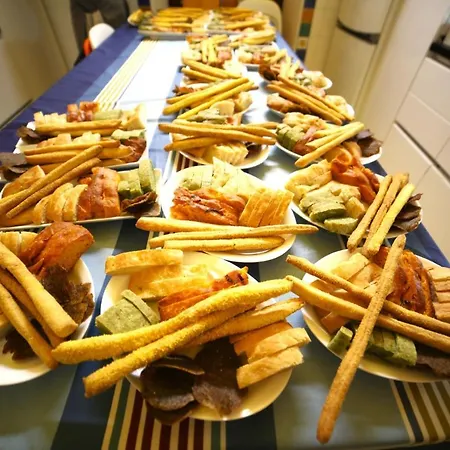 Ξενοδοχείο με διαμερίσματα Felicin - Dimora Del Centro