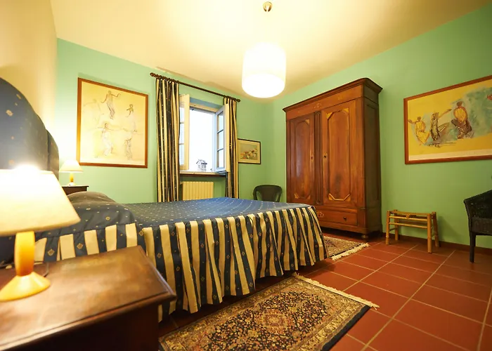 Felicin - Dimora Del Centro Aparthotel Monforte dʼAlba