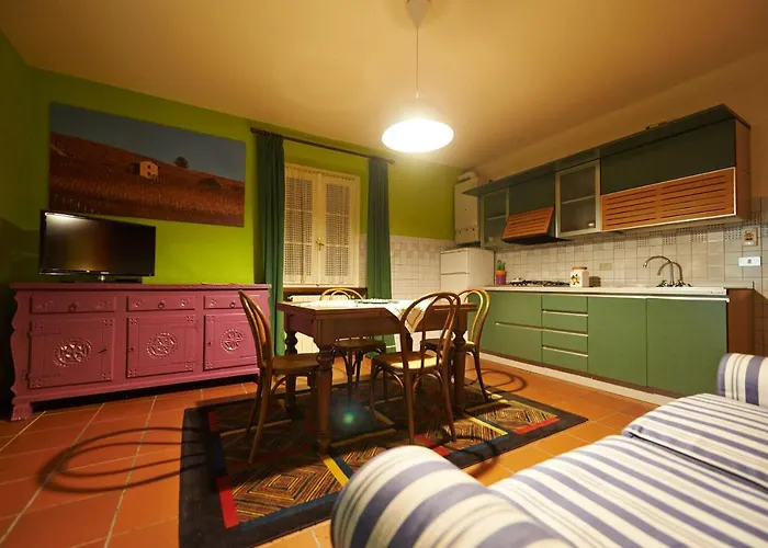 Felicin - Dimora Del Centro 3* Monforte dʼAlba